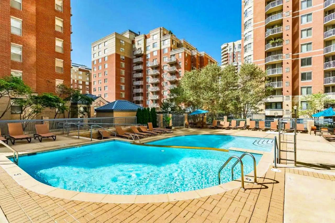 Exclusive Apt In Ballston With Gym Arlington Esterno foto